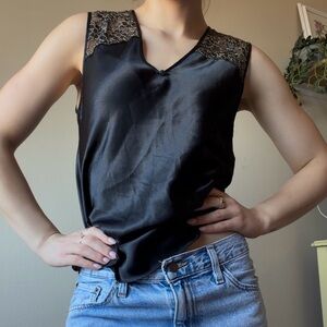 Nine & Company Black Satin Gold Lace V-Neck Top Y2K Size M